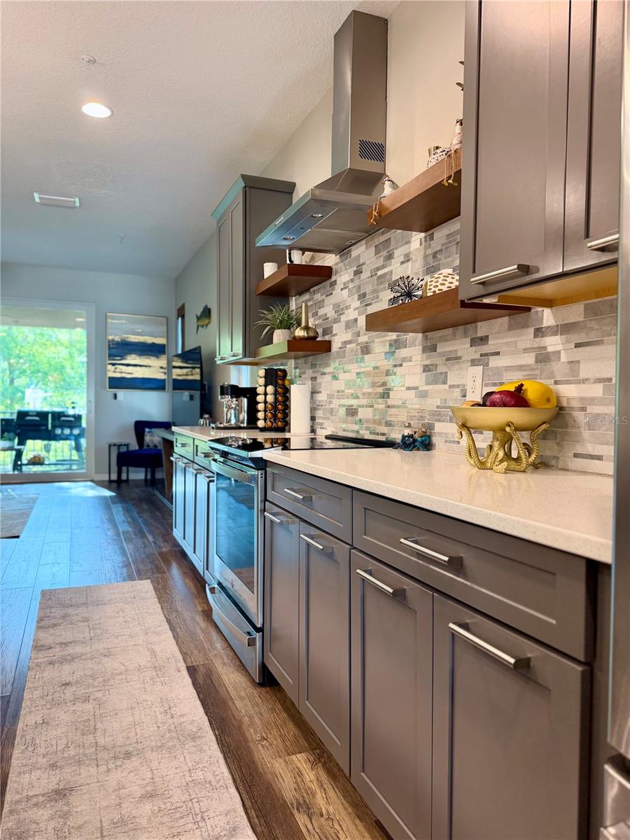CALLISTA CAY - Residential