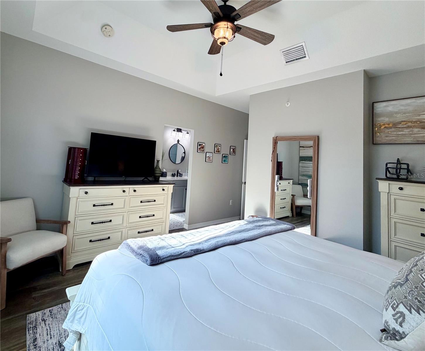 CALLISTA CAY - Residential