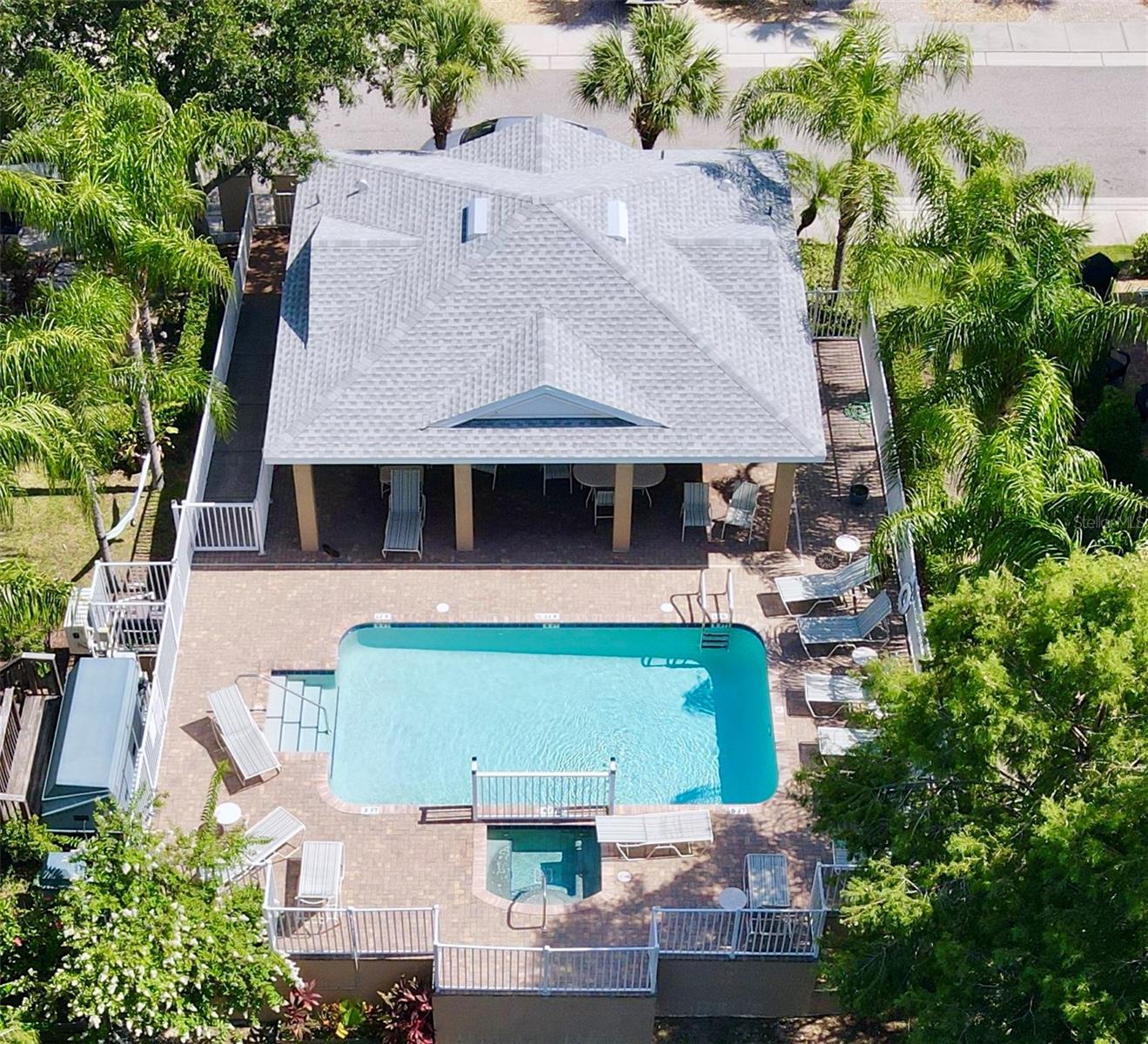 CALLISTA CAY - Residential