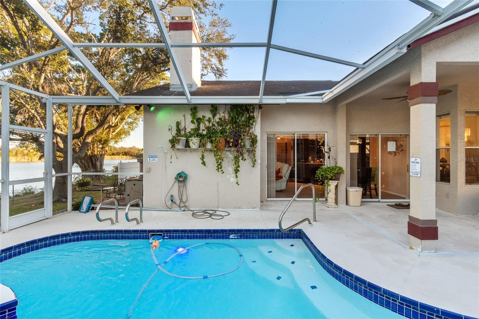 LAKES UNIT 2 PH 2 THE - Residential Lease