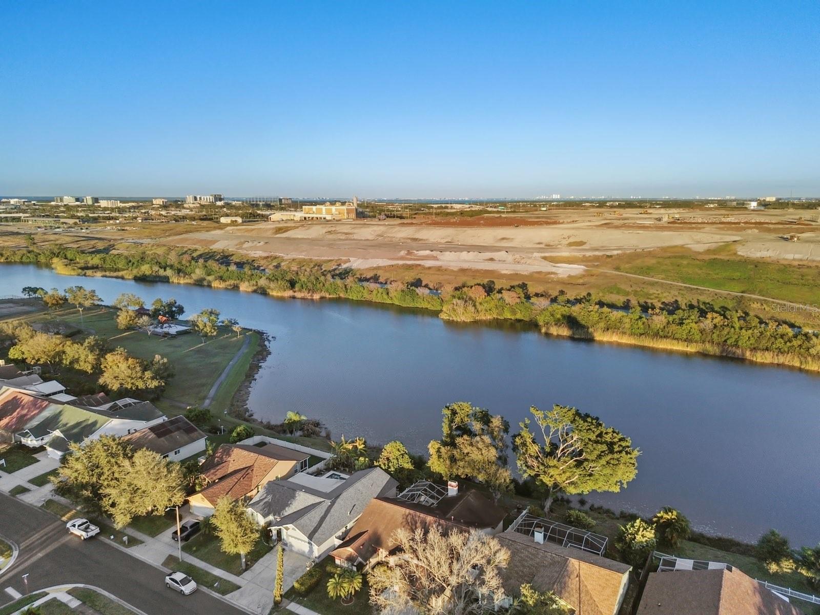 LAKES UNIT 2 PH 2 THE - Residential Lease