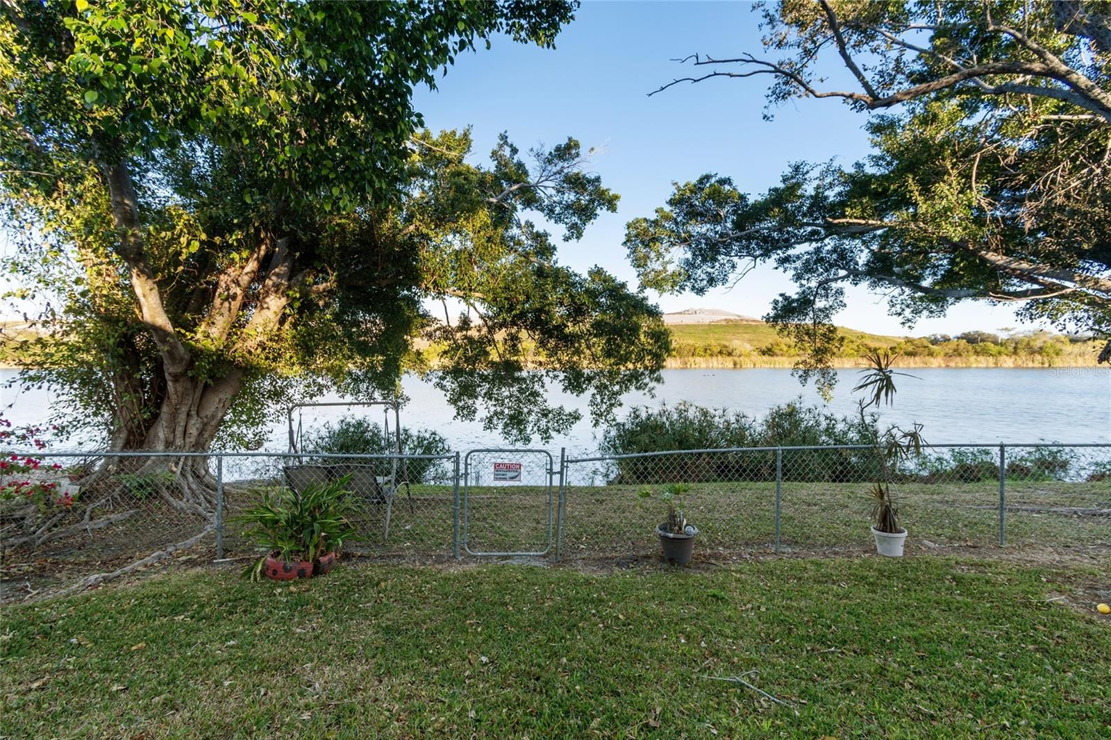 LAKES UNIT 2 PH 2 THE - Residential Lease