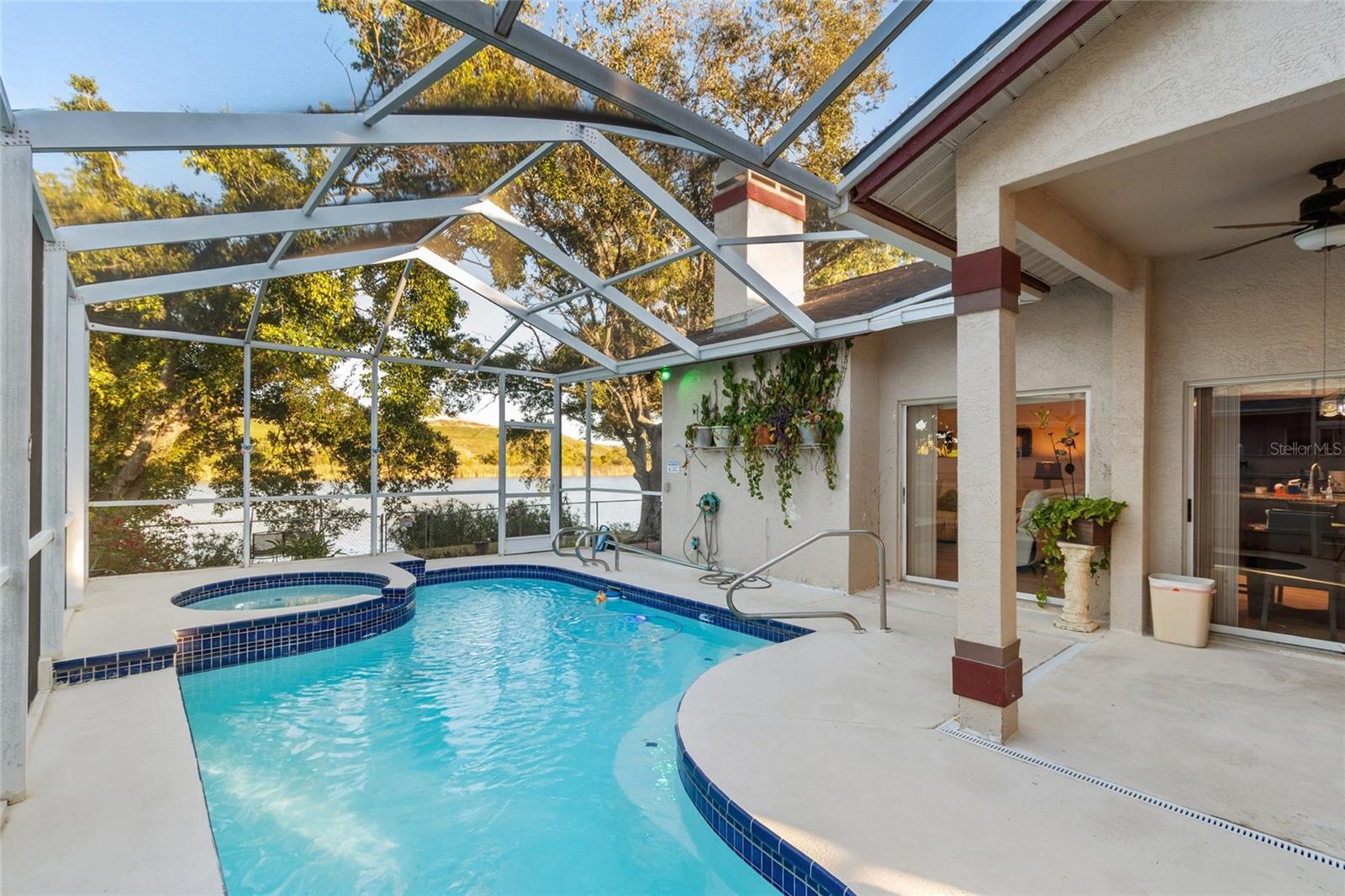 LAKES UNIT 2 PH 2 THE - Residential Lease