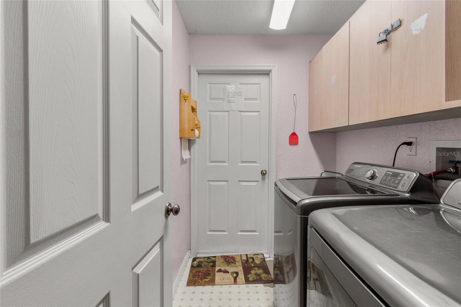 LAKES UNIT 2 PH 2 THE - Residential Lease