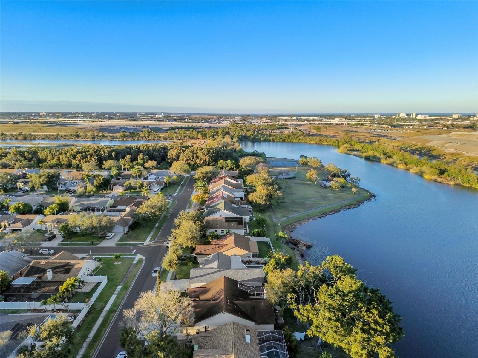 LAKES UNIT 2 PH 2 THE - Residential Lease