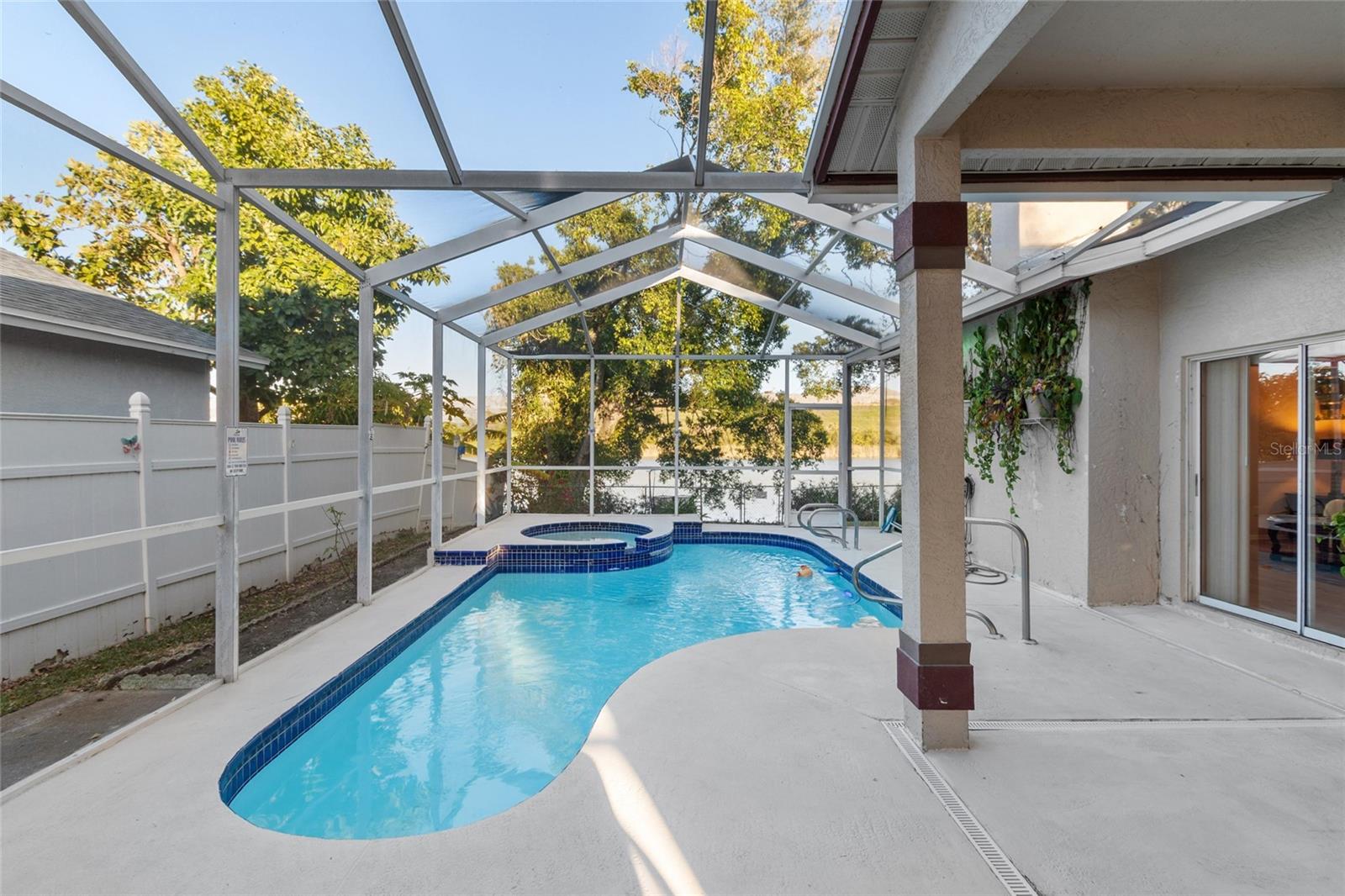 LAKES UNIT 2 PH 2 THE - Residential Lease