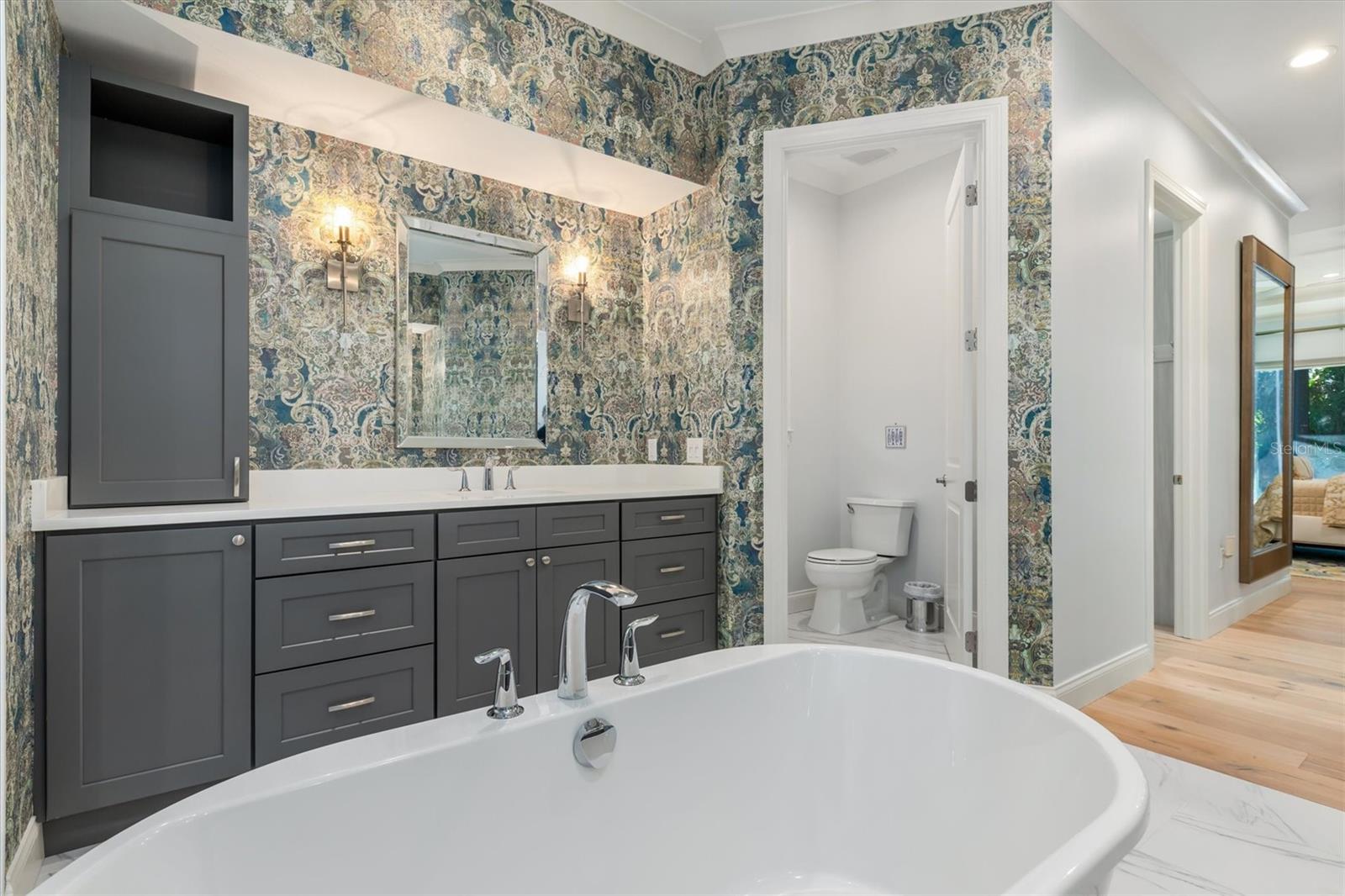 BIRD KEY SUB - Residential
