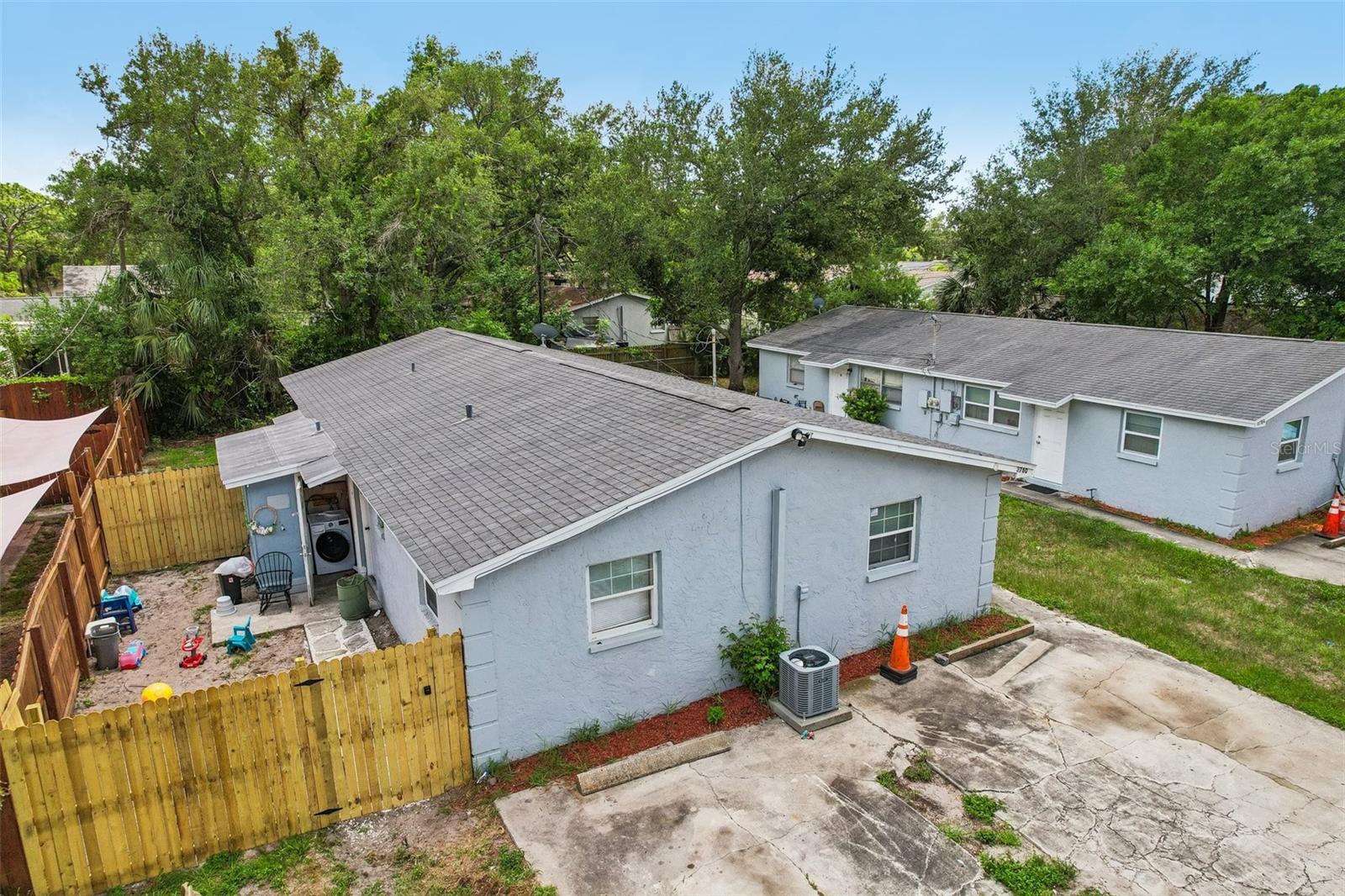 CORAL HEIGHTS SUB - Residential Income
