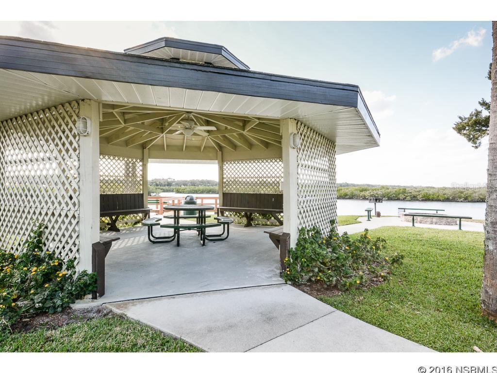 Riverwalk Condo - Residential
