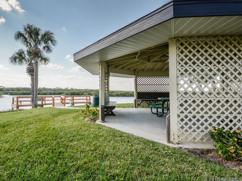 Riverwalk Condo - Residential