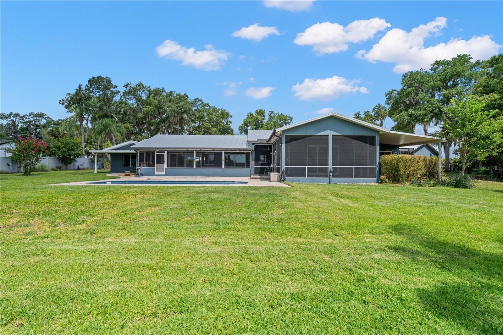 BAYOLA PARK - Residential