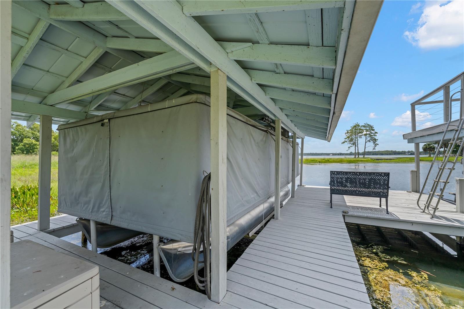 BAYOLA PARK - Residential