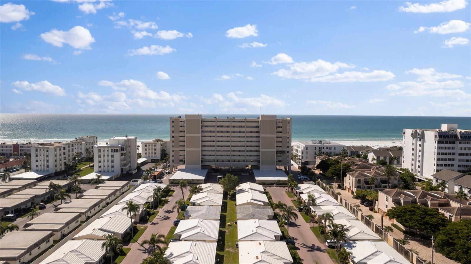 HORIZONS WEST - Residential