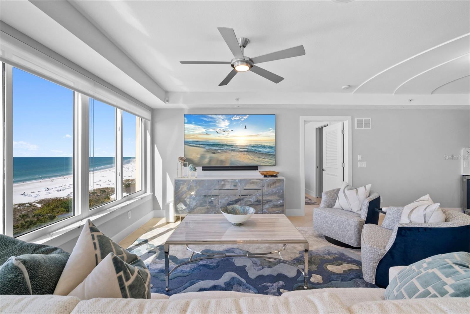 HORIZONS WEST - Residential