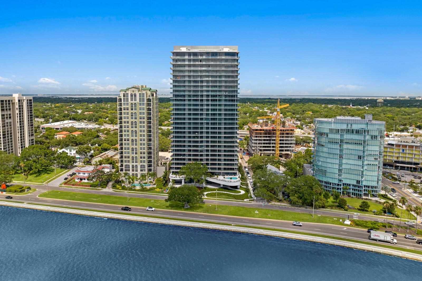 RITZ CARLTON RESIDENCES 3105 BAY OAKS CONDO PLC - Residential