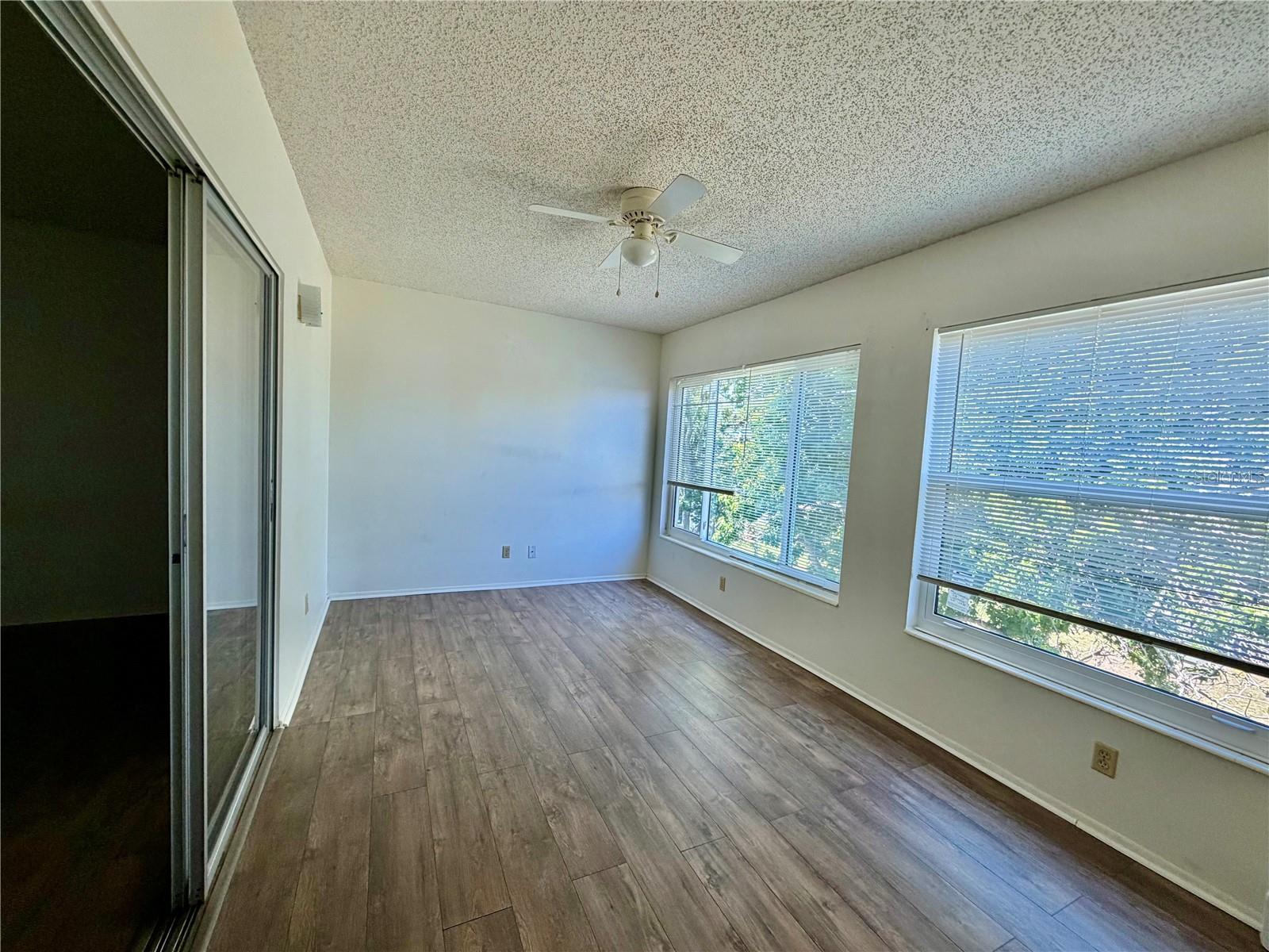 ON TOP OF THE WORLD - Residential Lease