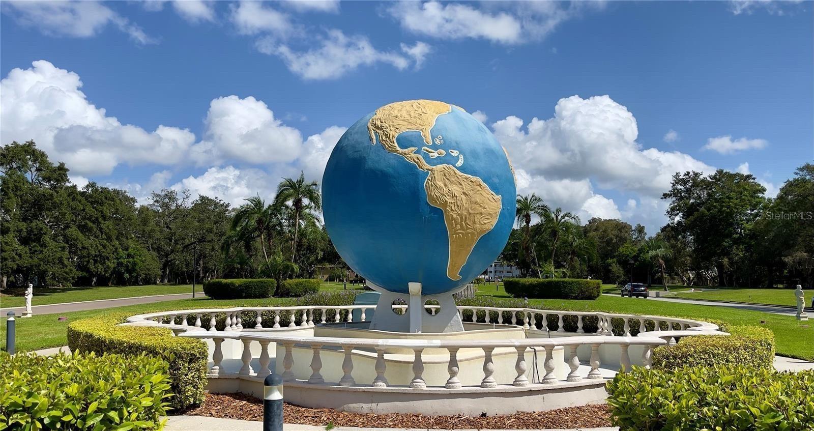 ON TOP OF THE WORLD - Residential Lease
