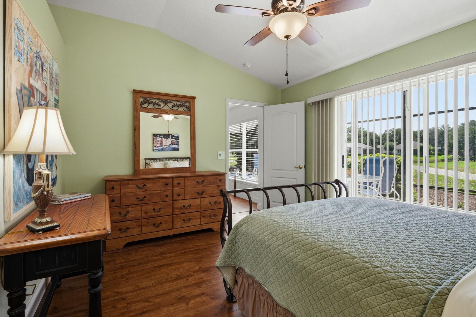 MOUNT DORA CC UN #3 - Residential