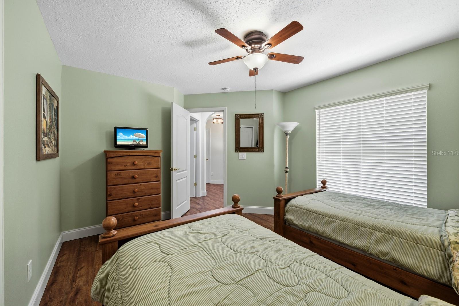 MOUNT DORA CC UN #3 - Residential