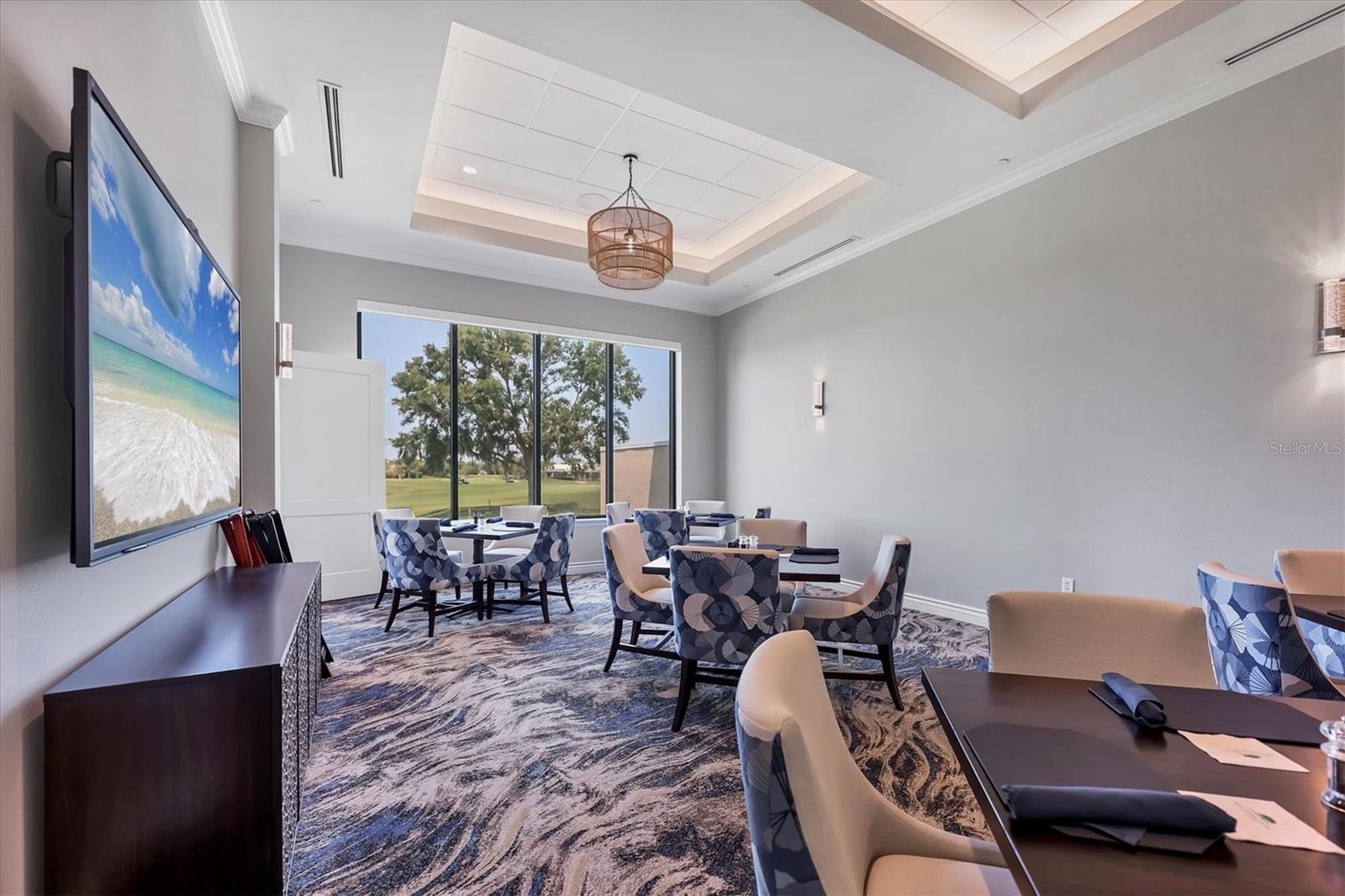 HERITAGE OAKS GOLF & COUNTRY CLUB - Residential