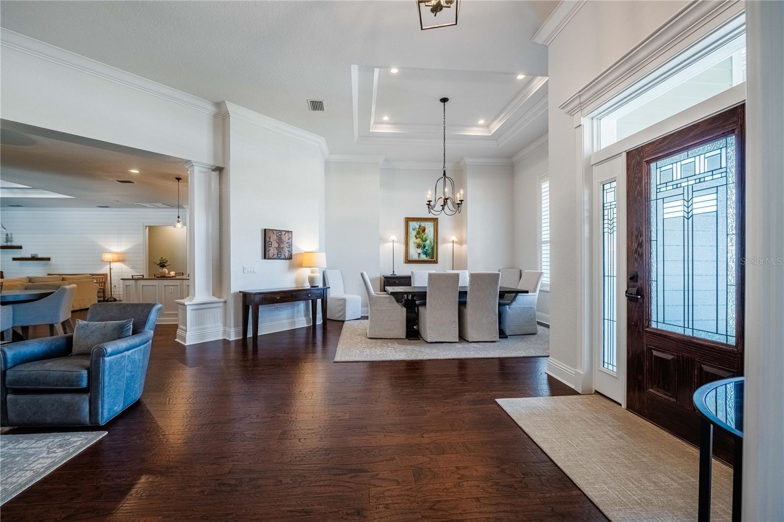 CRESCENT WOODS - Residential