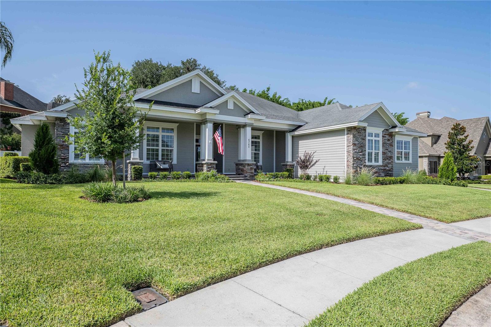 CRESCENT WOODS - Residential
