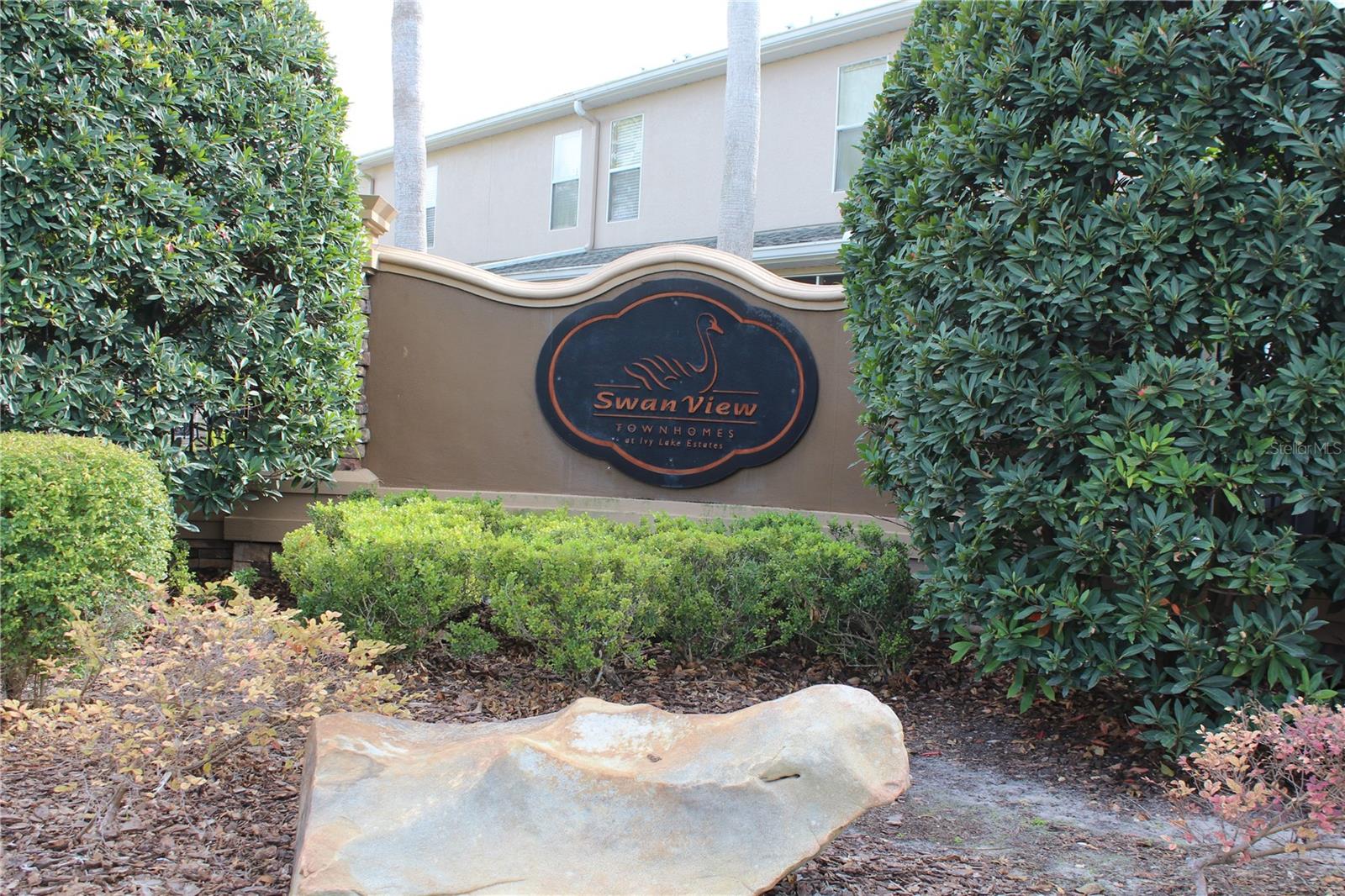 SWAN VIEW TWNHMS - Residential