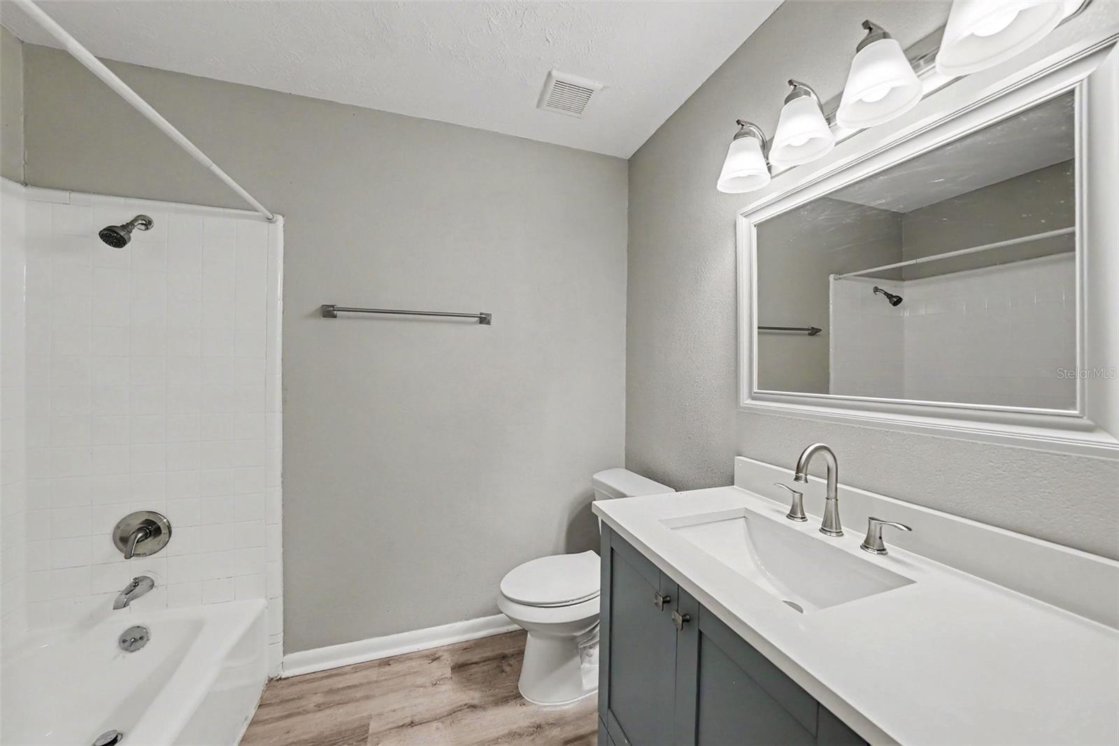 TANGLEWOOD - Residential