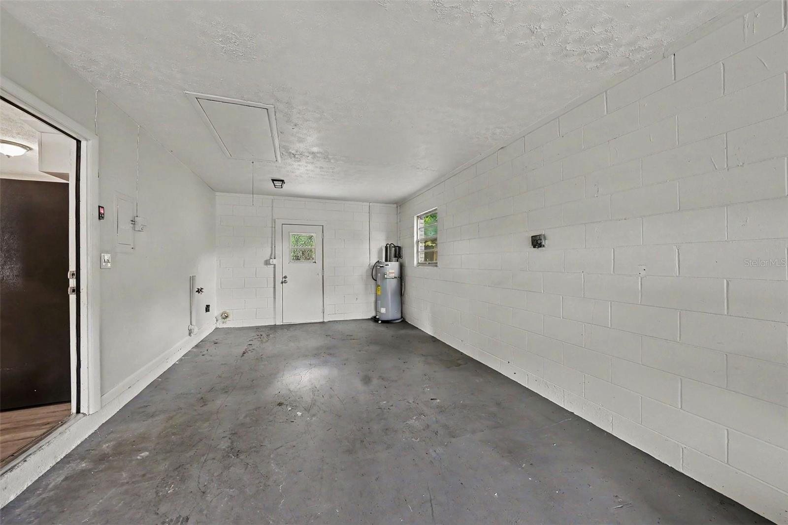 TANGLEWOOD - Residential
