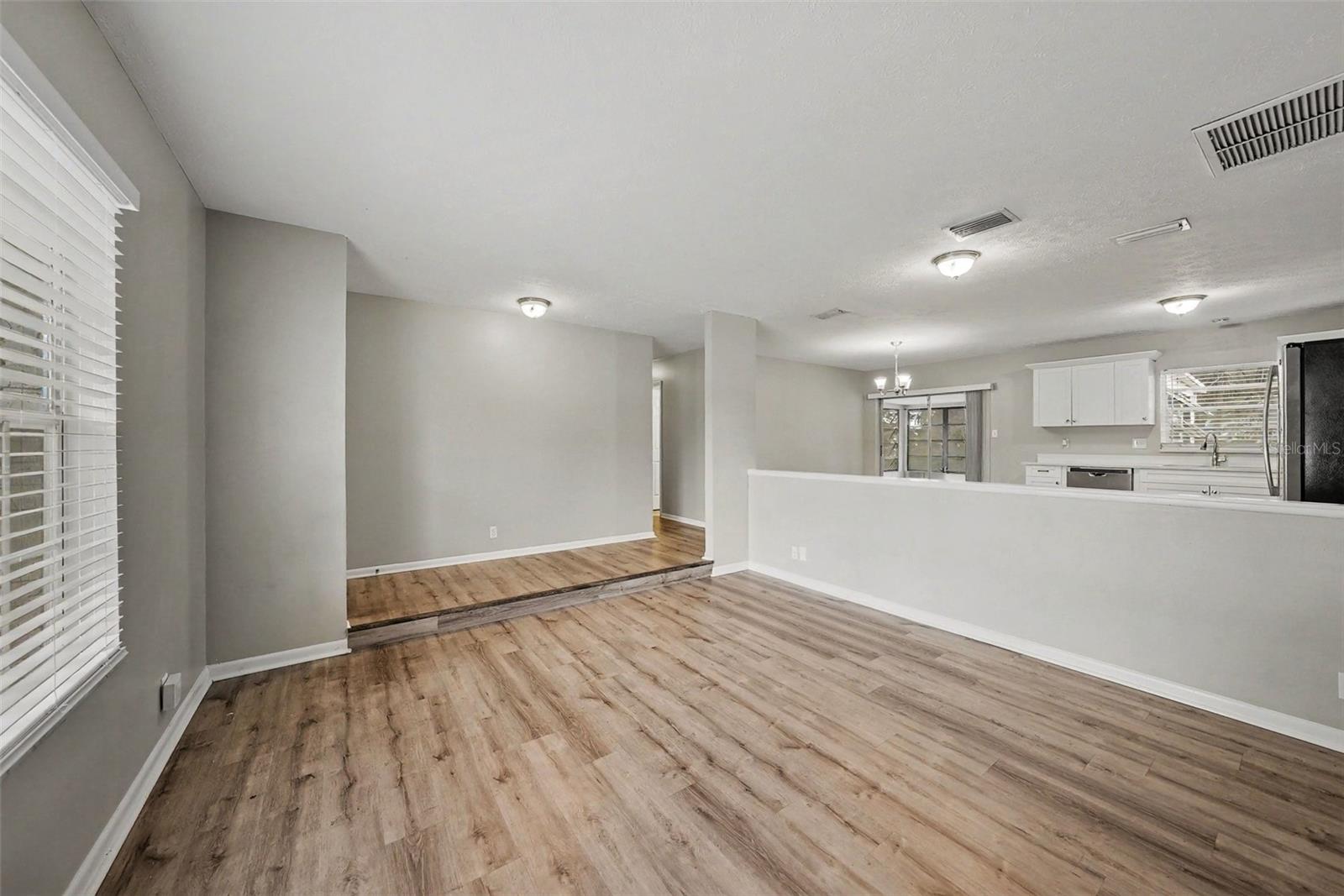 TANGLEWOOD - Residential