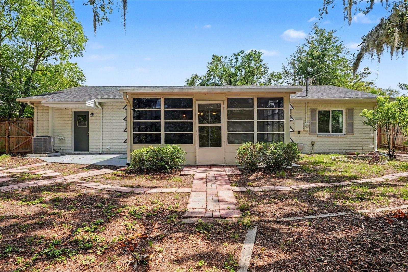 TANGLEWOOD - Residential