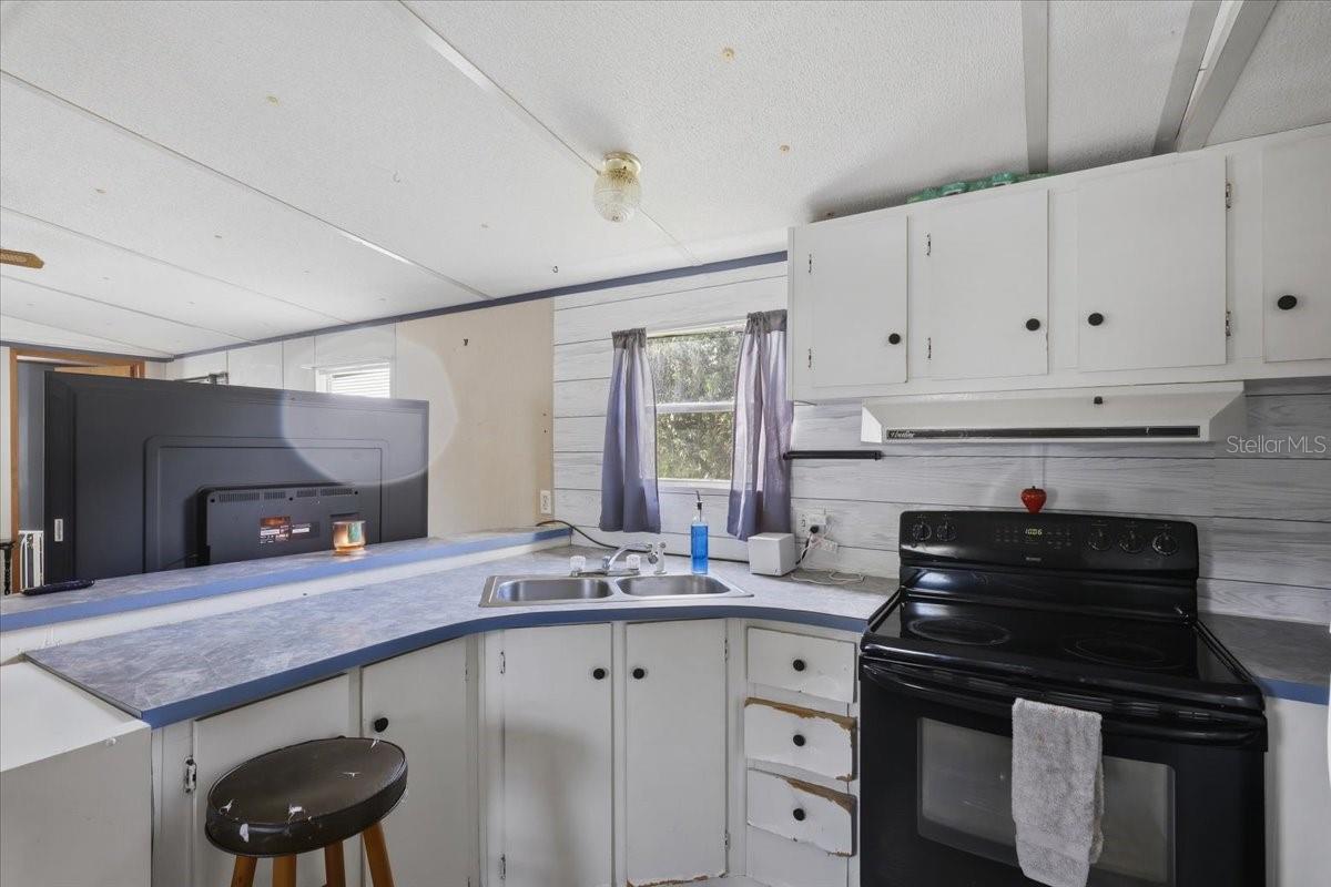 ST JOHNS DEV CO TR 2 - Residential