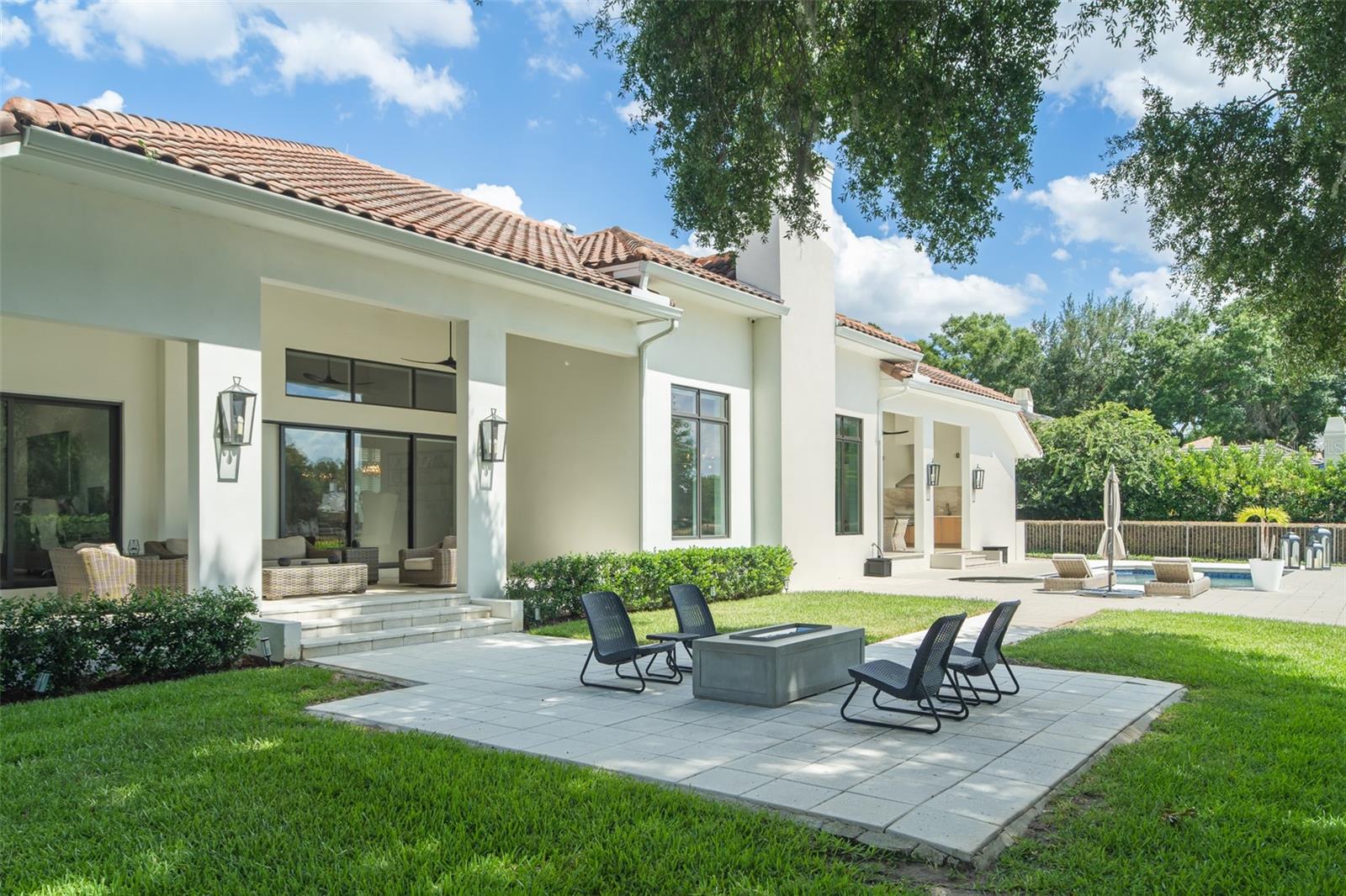 ISLEWORTH - Residential