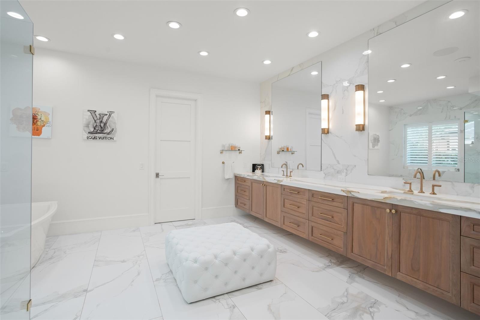 ISLEWORTH - Residential