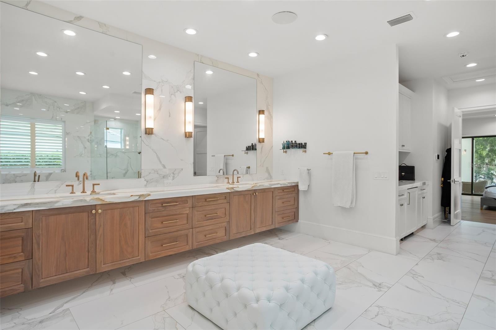ISLEWORTH - Residential