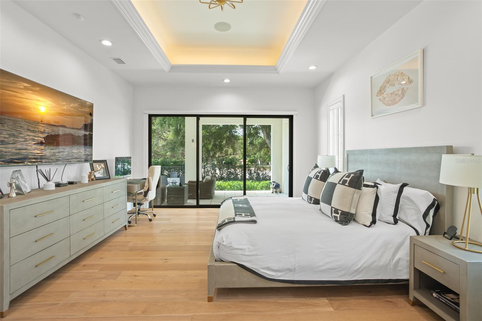 ISLEWORTH - Residential