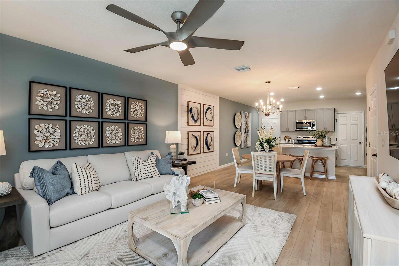 CF GTIS II GROVE AT CROSSWIND LLC - Residential
