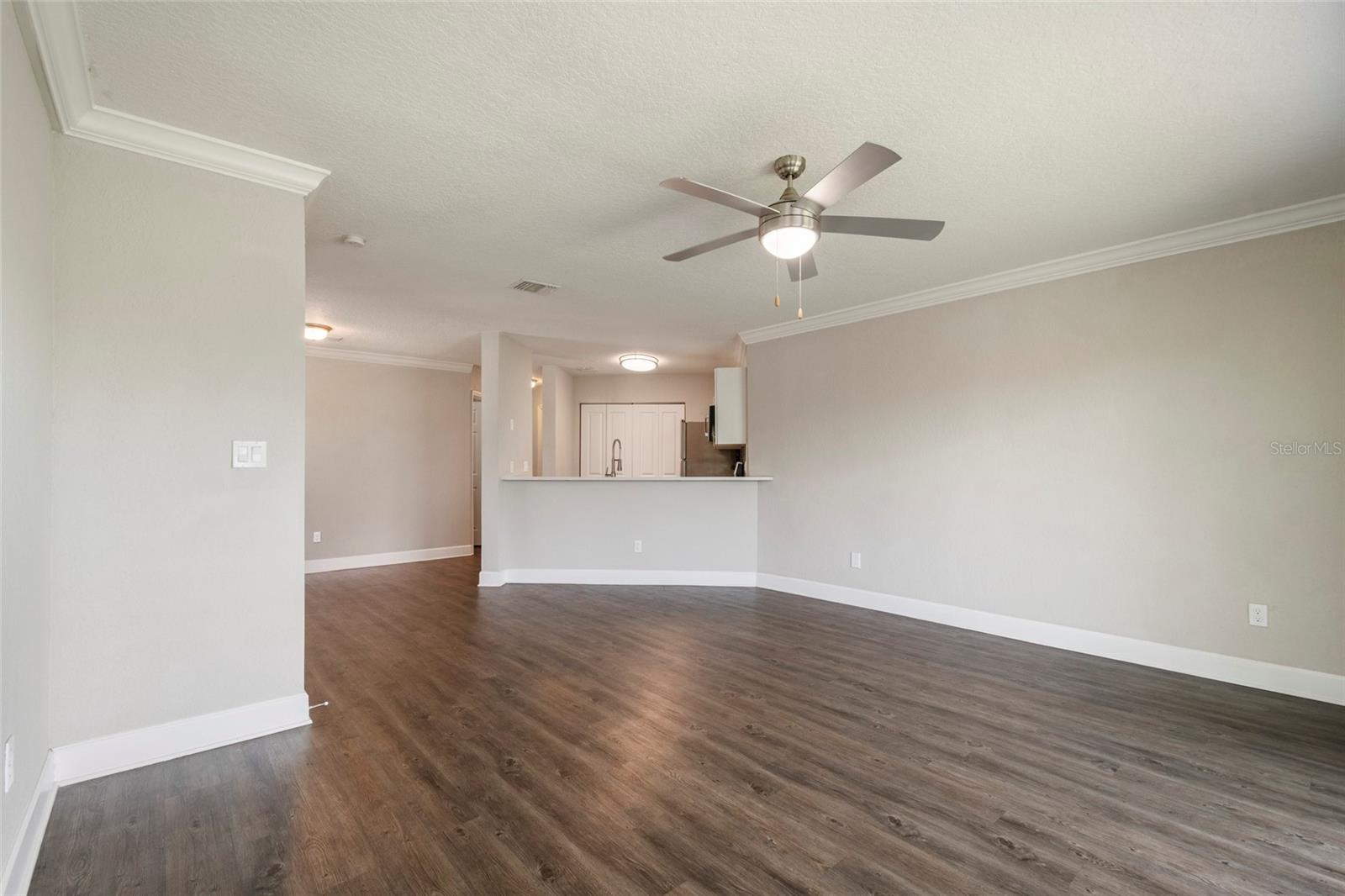 DOCKSIDE CONDO - Residential