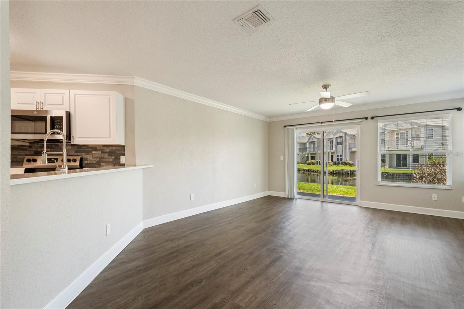 DOCKSIDE CONDO - Residential