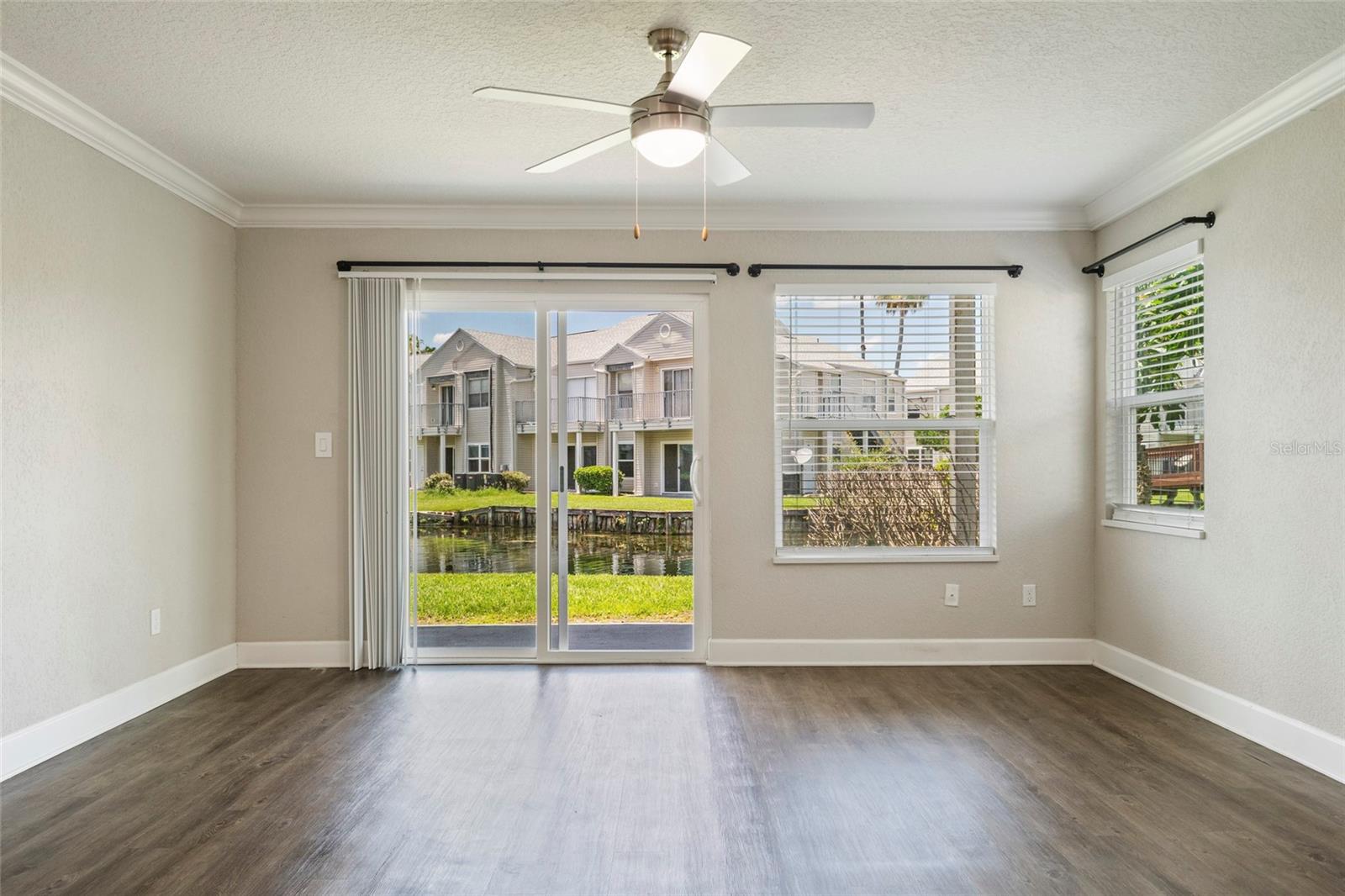 DOCKSIDE CONDO - Residential