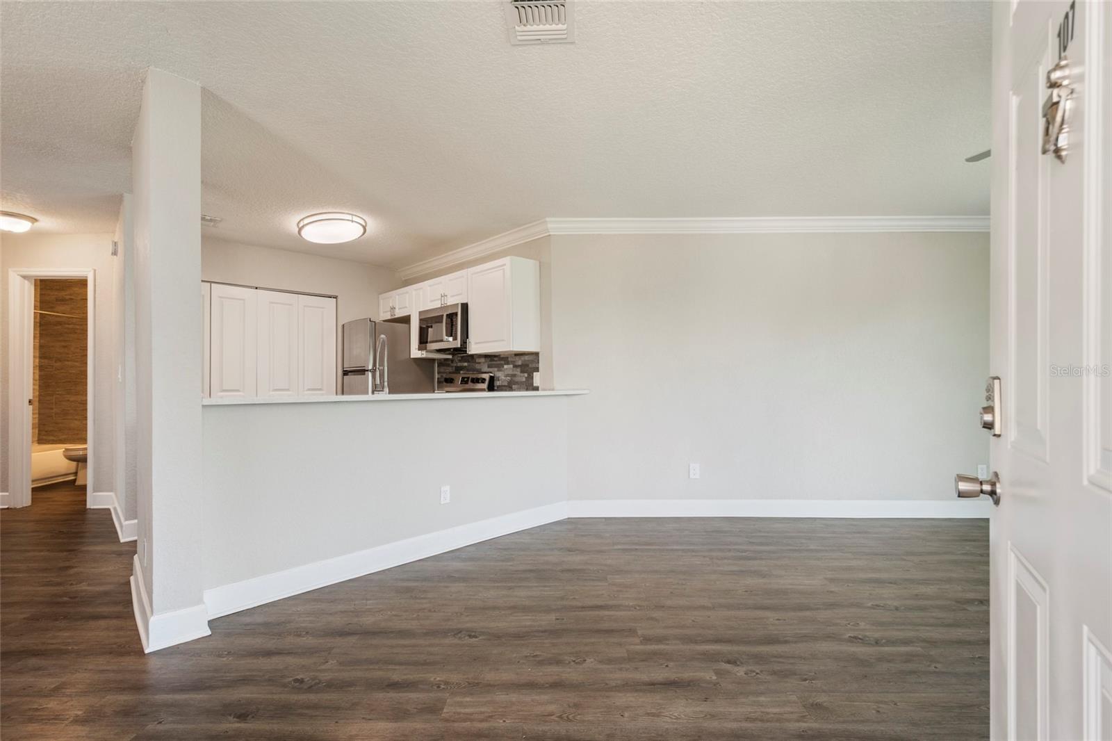 DOCKSIDE CONDO - Residential