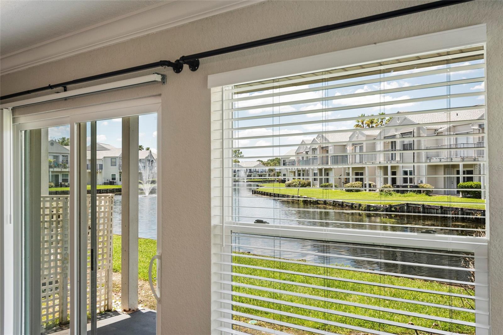 DOCKSIDE CONDO - Residential