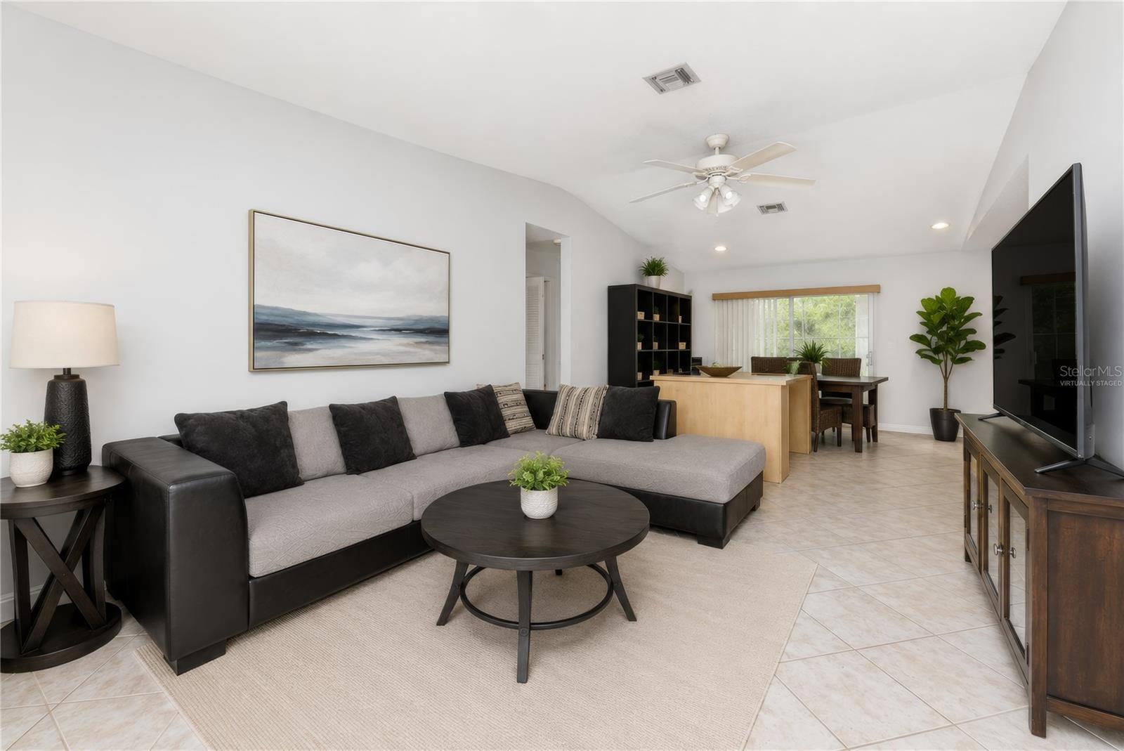 DRIFTWOOD ESTATES 24 52-45 B - Residential