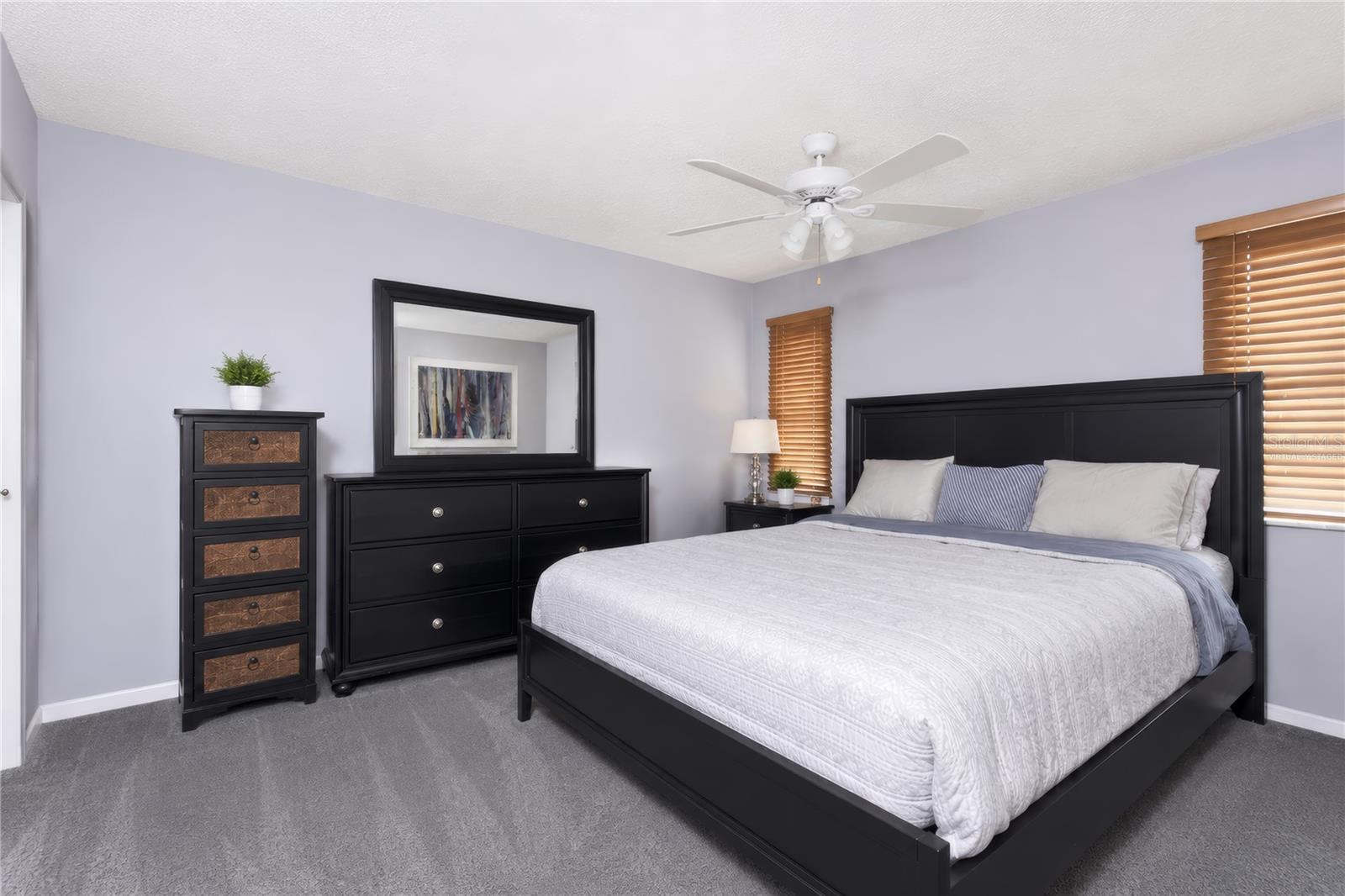 DRIFTWOOD ESTATES 24 52-45 B - Residential