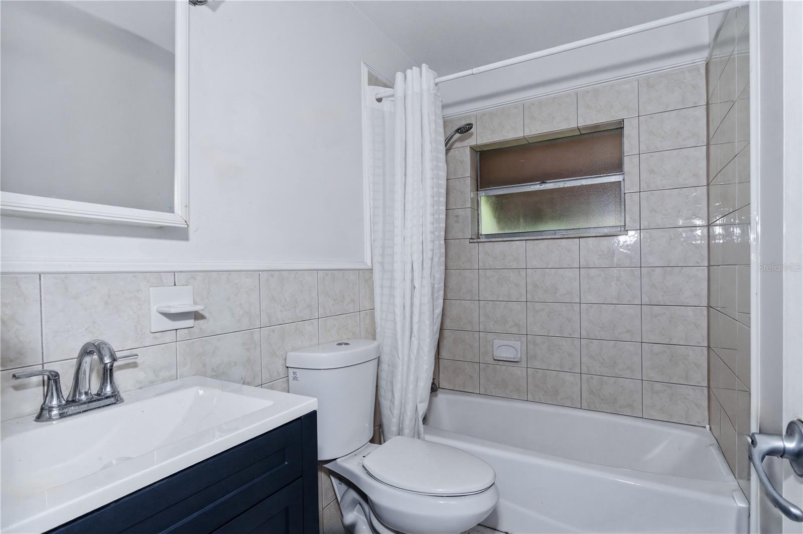 DRIFTWOOD ESTATES 24 52-45 B - Residential