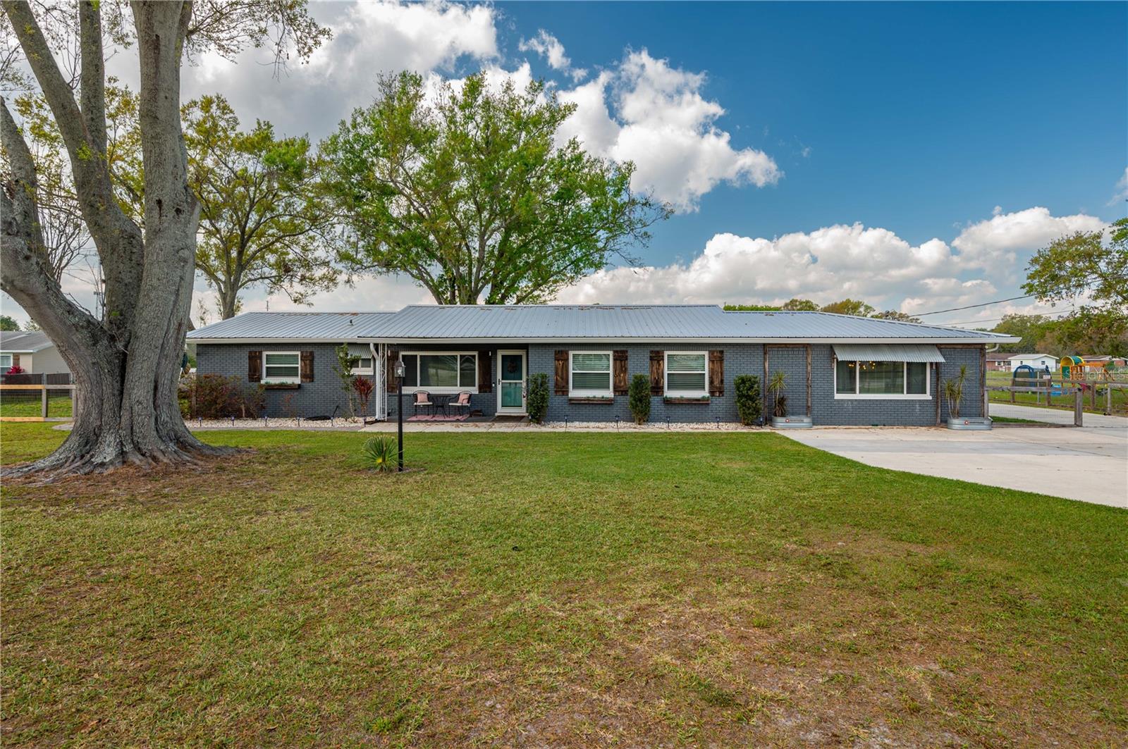 ACREAGE - Residential