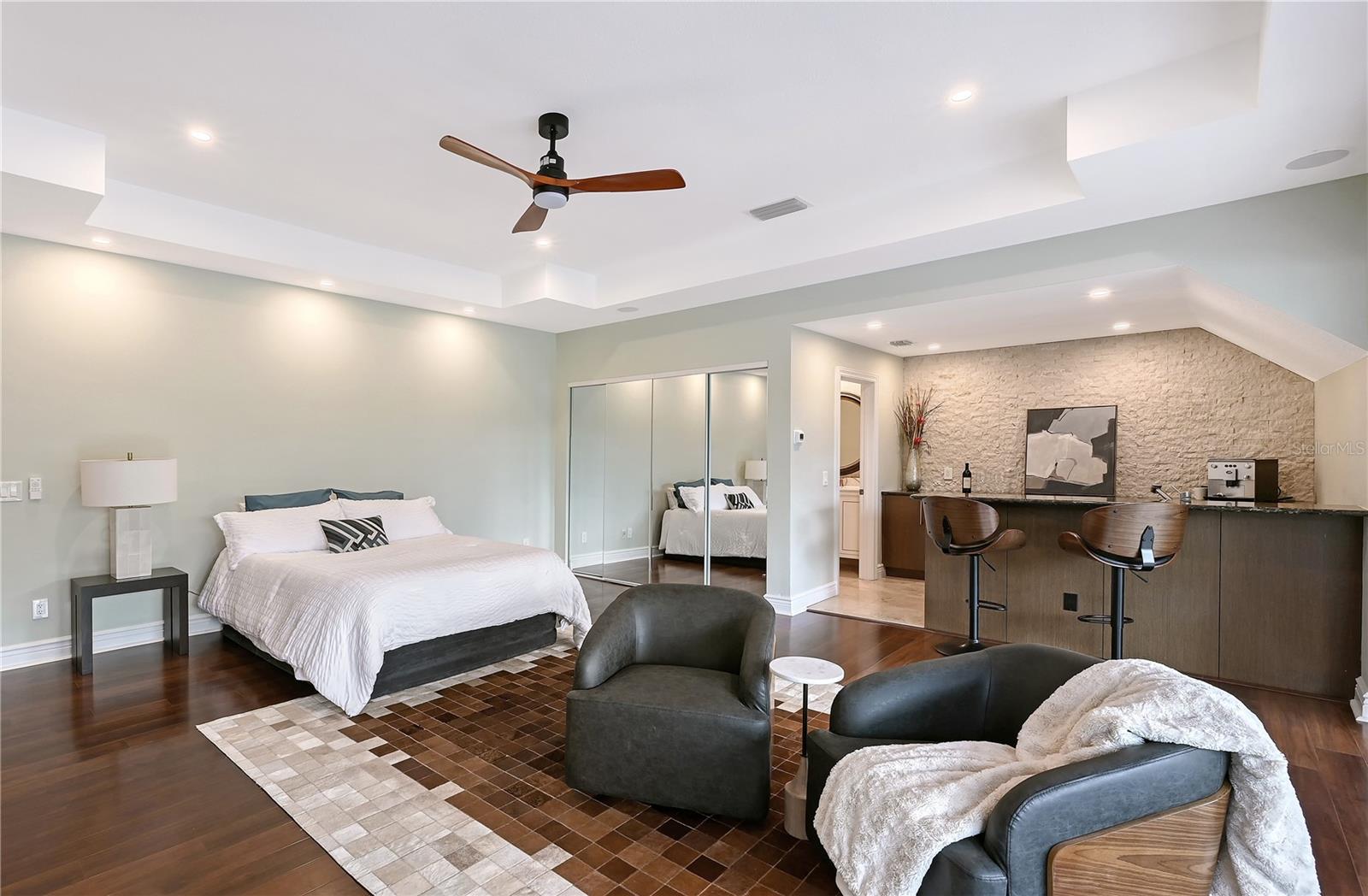 LAKEWOOD RANCH COUNTRY CLUB - Residential