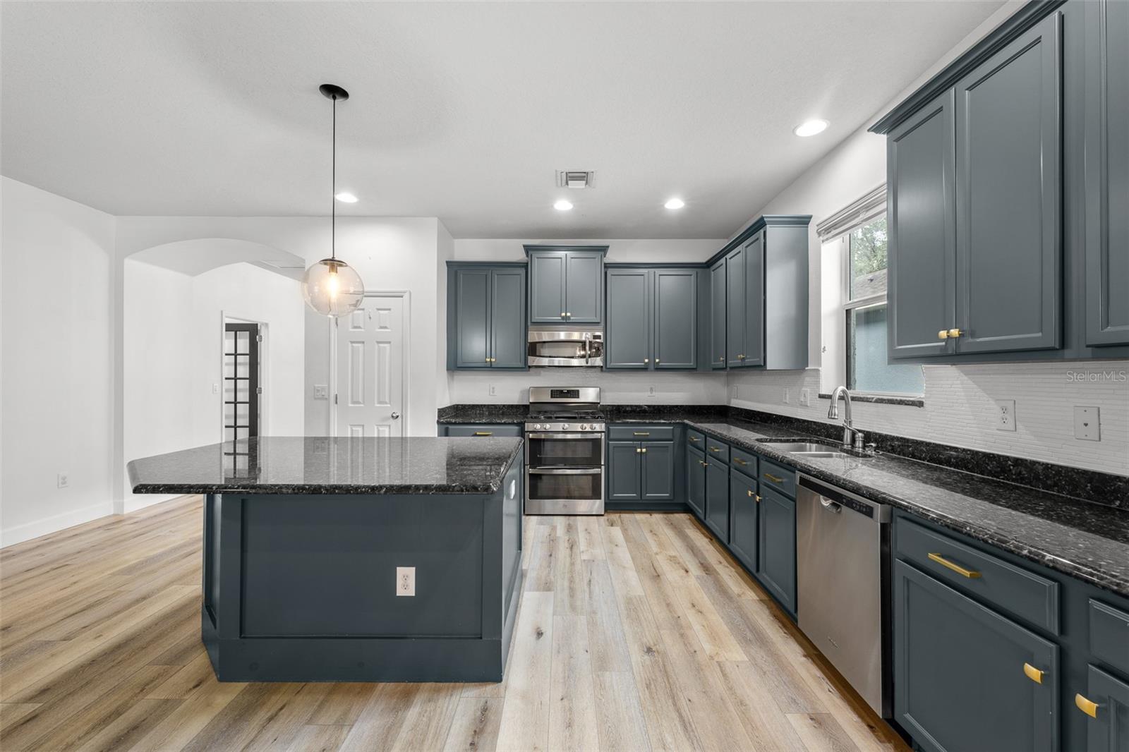 FISHHAWK RANCH PH 2 TR 1 - Residential