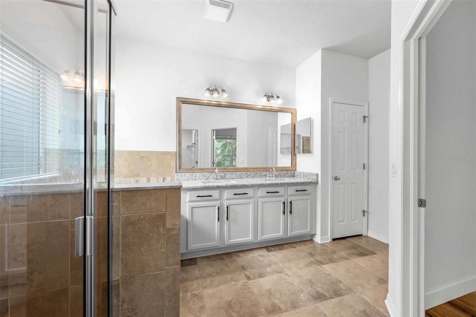 FISHHAWK RANCH PH 2 TR 1 - Residential