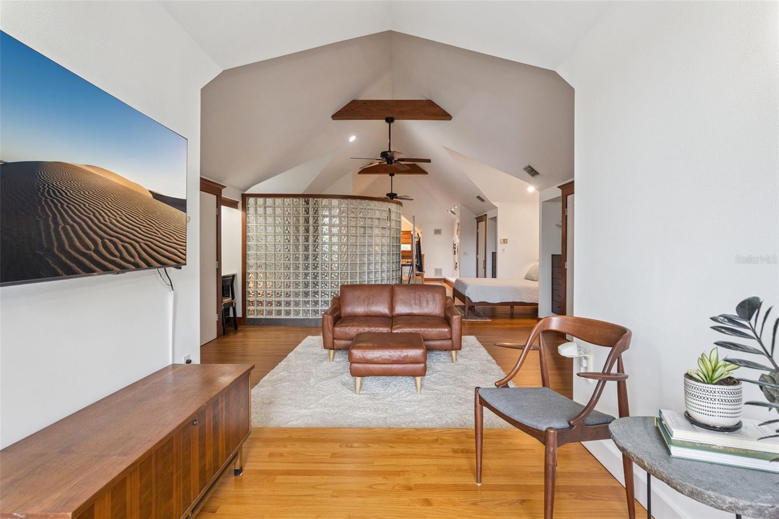 PRICE SUB - Residential
